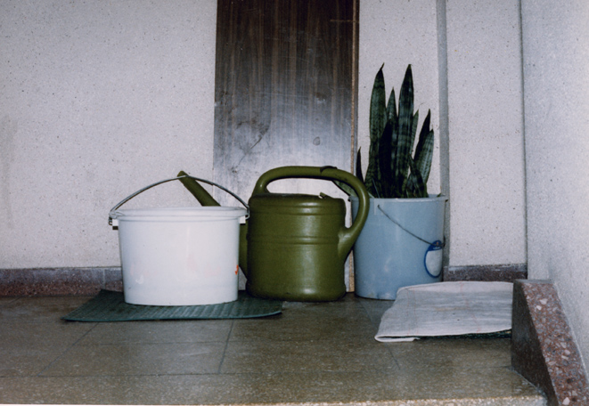 KKirsten Kötter: Leben & Wohnen, 1993, Fotoserie (Nr. 0 – 36), je 30 × 40 cm