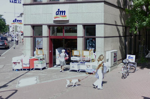 Frankfurt a. M., Grüneburgweg 60 / Leerbachstraße, 2008, dm, Quelle: Google Streetview